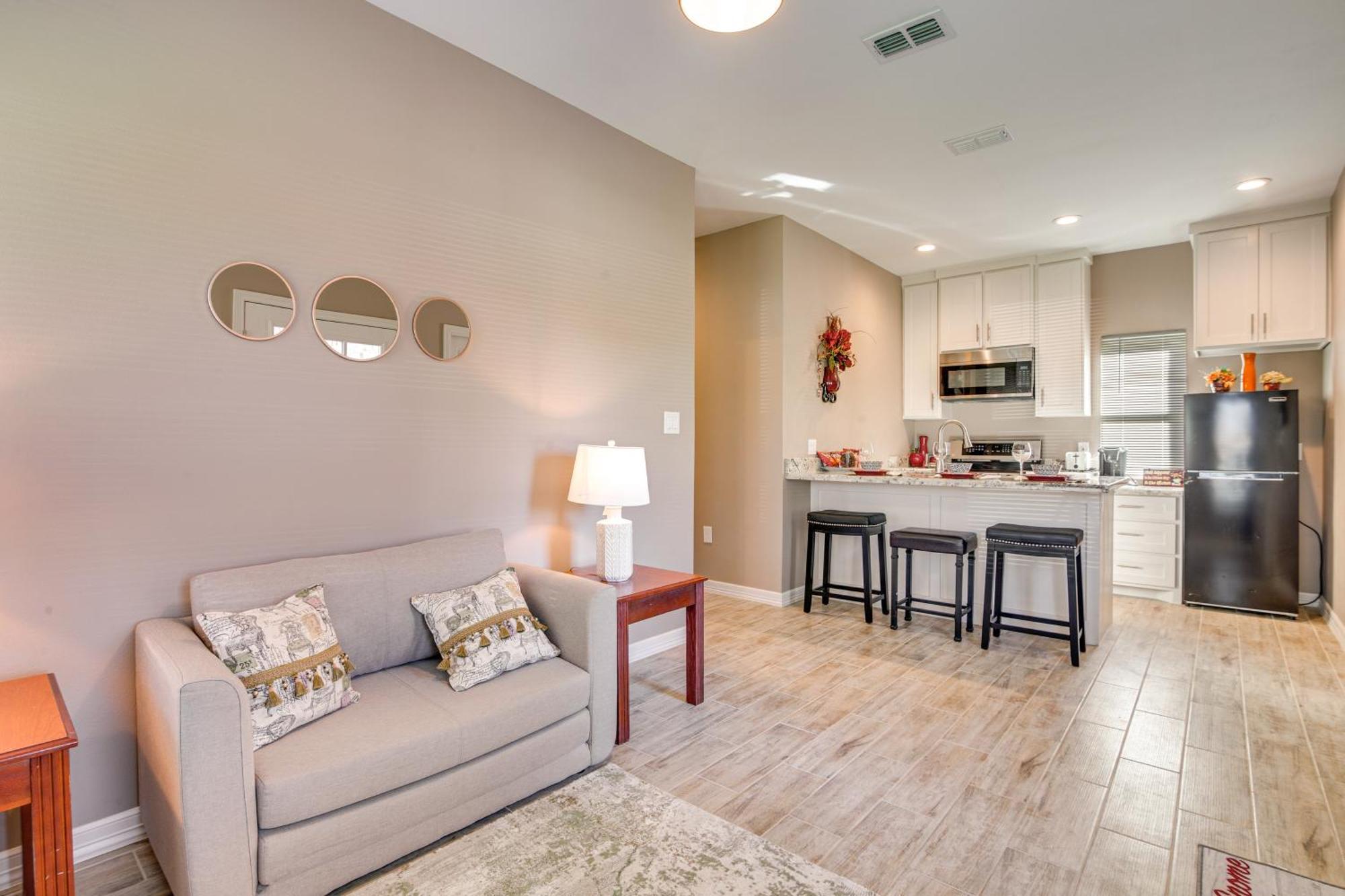 Pet-Friendly Brownsville Apartment With Yard! Eksteriør billede