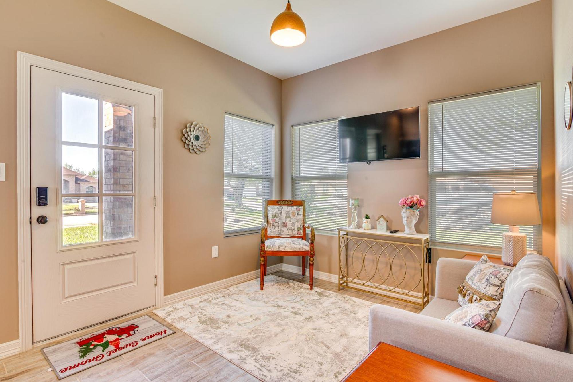 Pet-Friendly Brownsville Apartment With Yard! Eksteriør billede